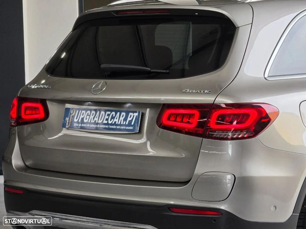 Mercedes-Benz GLC 300 e 4Matic - 11