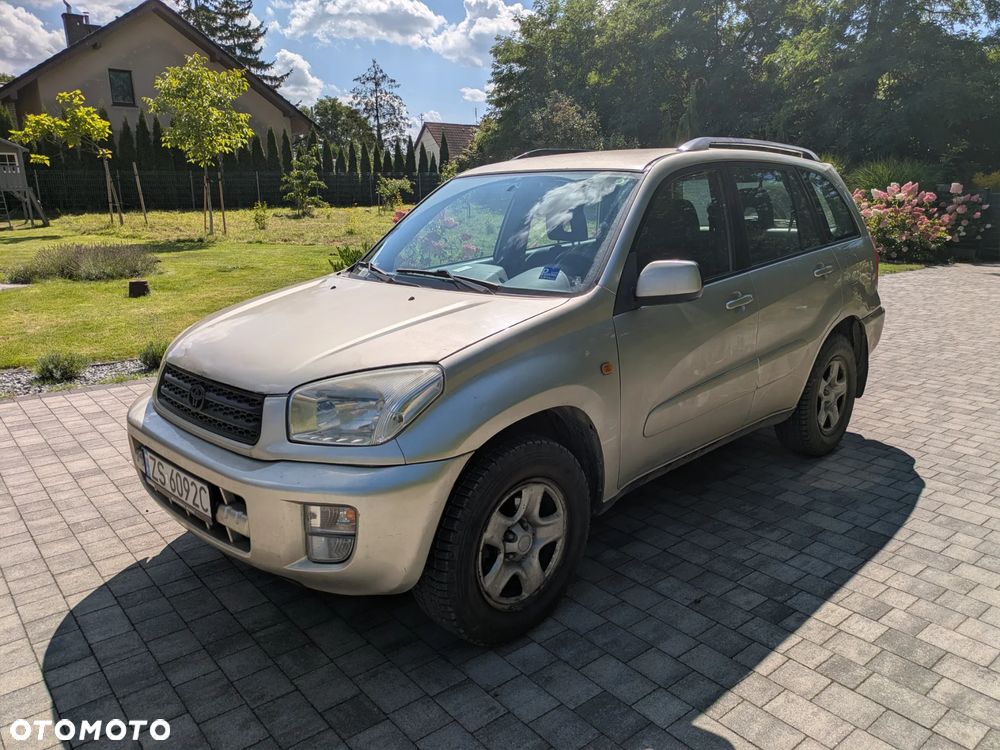 Toyota RAV4 2.0 VVT-i 4x4 - 1