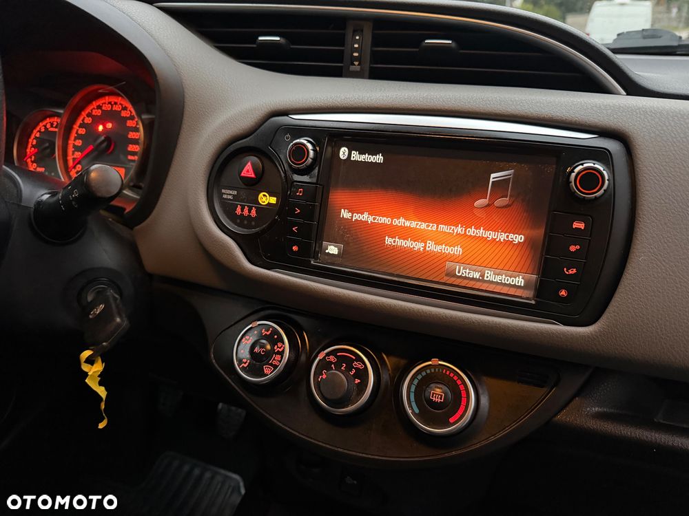 Toyota Yaris - 20
