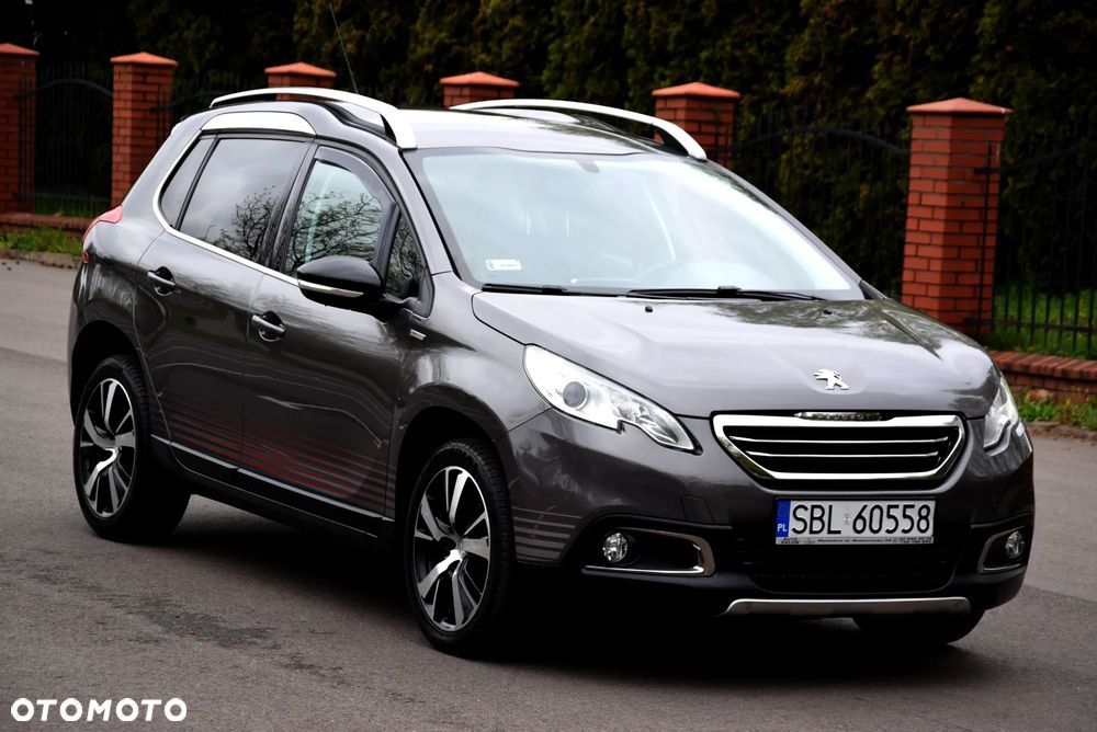 Peugeot 2008 1.2 Pure Tech Allure S&S - 3
