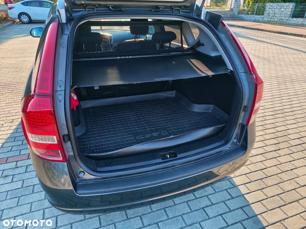 Kia Ceed 1.4 Comfort - 11
