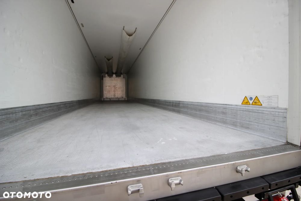 Schmitz Cargobull FP 60 ❄️CARRIER 1550❄️ / TYLKO 2 300 Mth !!! /4 Rygle/ - 8