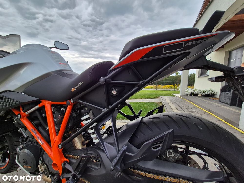 KTM Super Duke - 10
