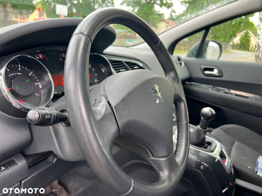 Peugeot 5008 120 VTi Active - 12