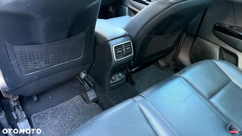 Kia Sportage - 10