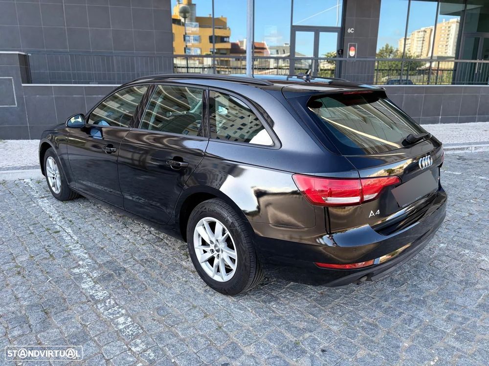 Audi A4 Avant 2.0 TDI - 6