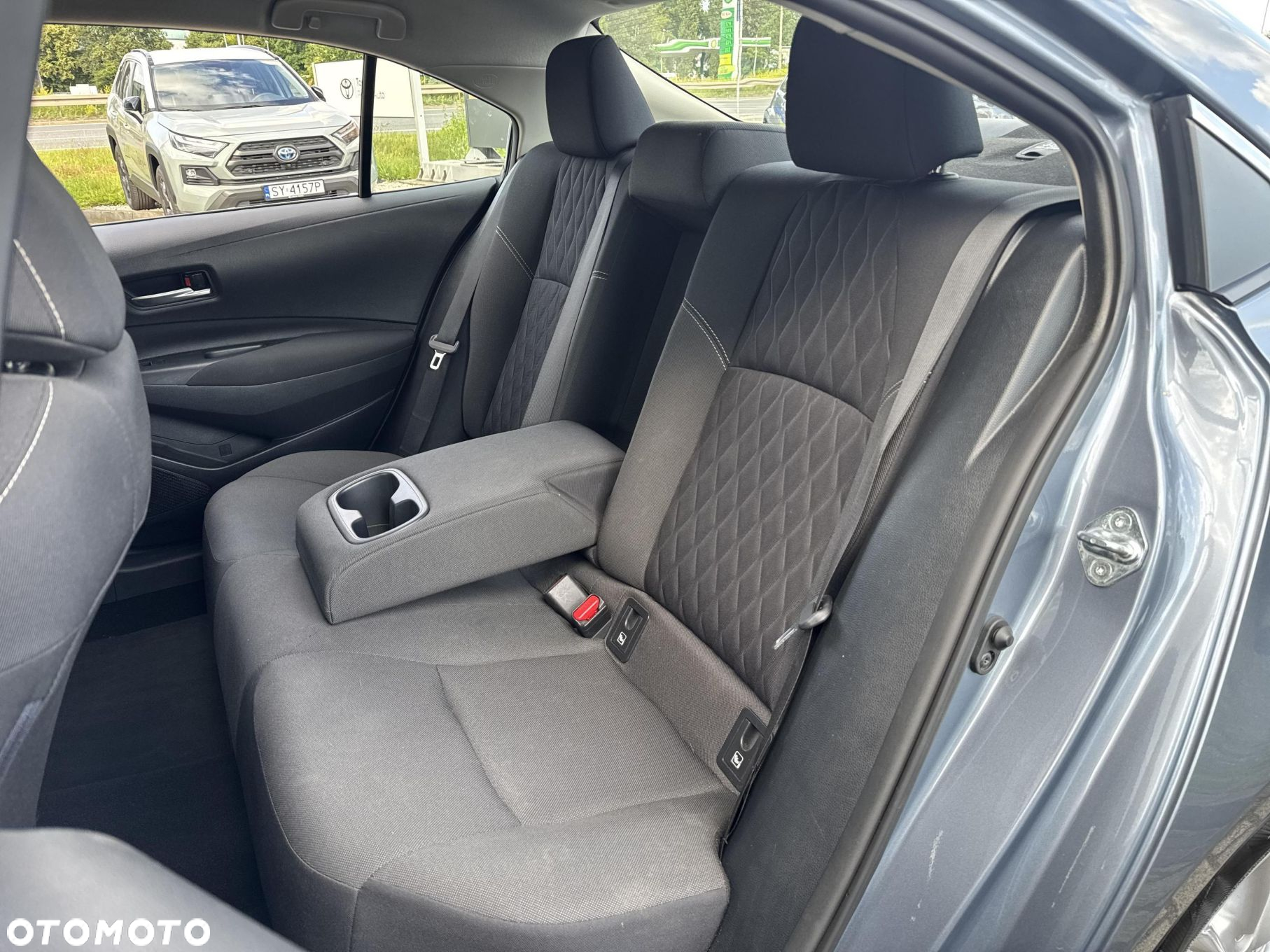 Toyota Corolla - 19