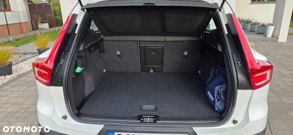 Volvo XC 40 T3 Momentum - 9