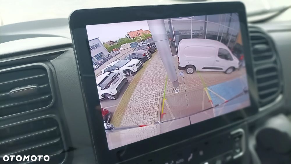 Toyota Proace MAX - 16