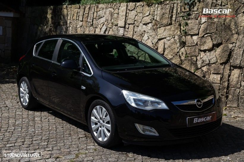 Opel Astra 1.7 CDTI Cosmo - 4
