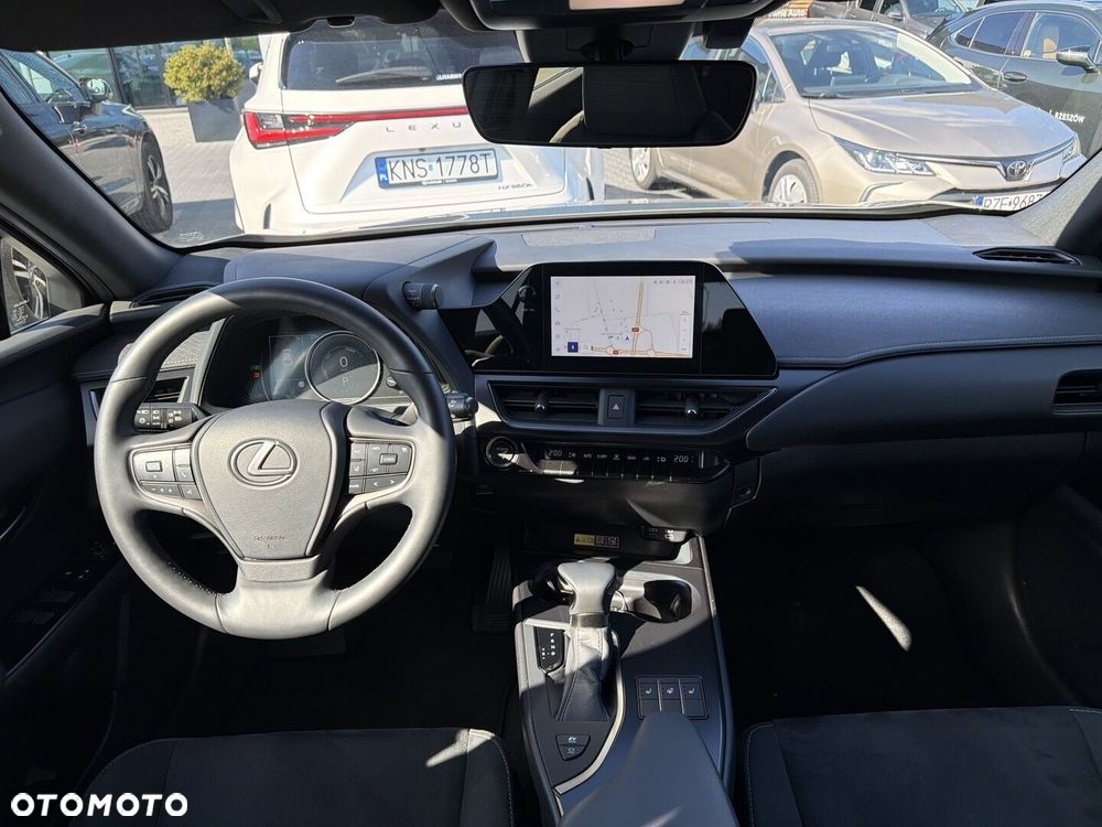 Lexus UX 250h GPF Business 2WD - 18