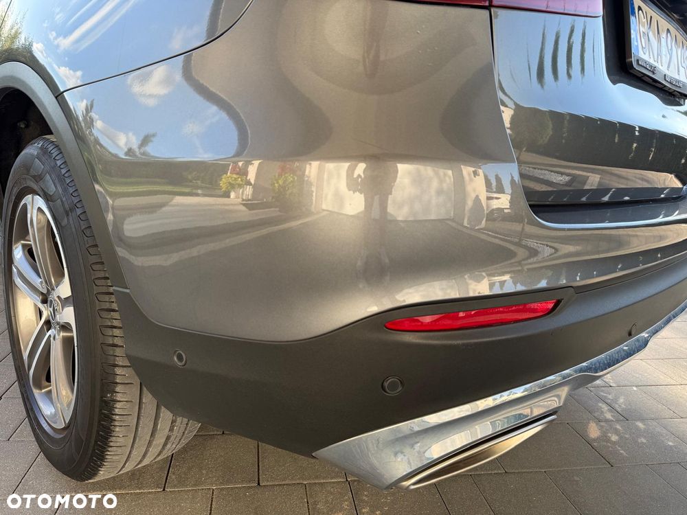 Mercedes-Benz GLC - 14
