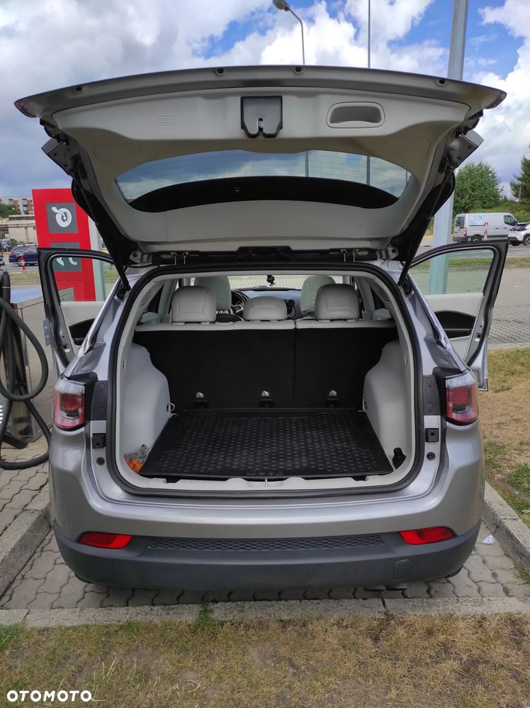 Jeep Compass - 6