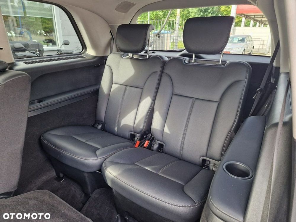 Mercedes-Benz GL - 32