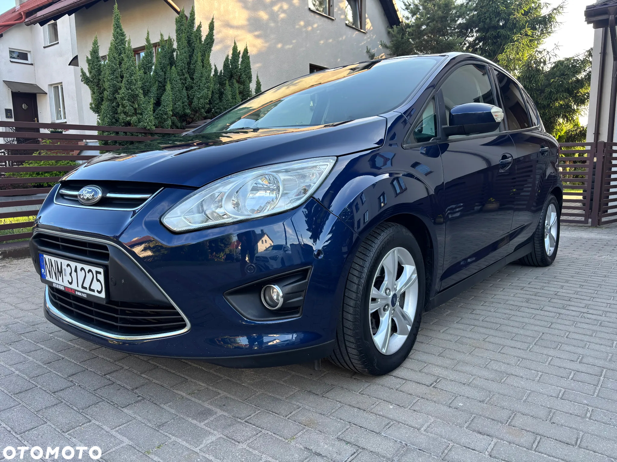 Ford C-MAX 1.6 EcoBoost Titanium - 6