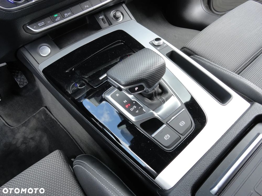 Audi Q5 45 TFSI quattro S tronic S line - 18