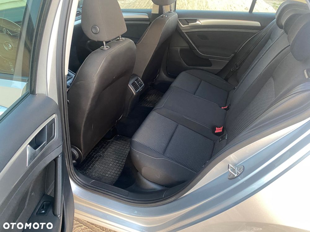 Volkswagen Golf 1.6 TDI BMT Comfortline - 15