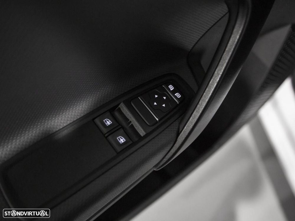 Mercedes-Benz E-citan BEV 45KWH 112 E-CITAN BASE c/iva - 25