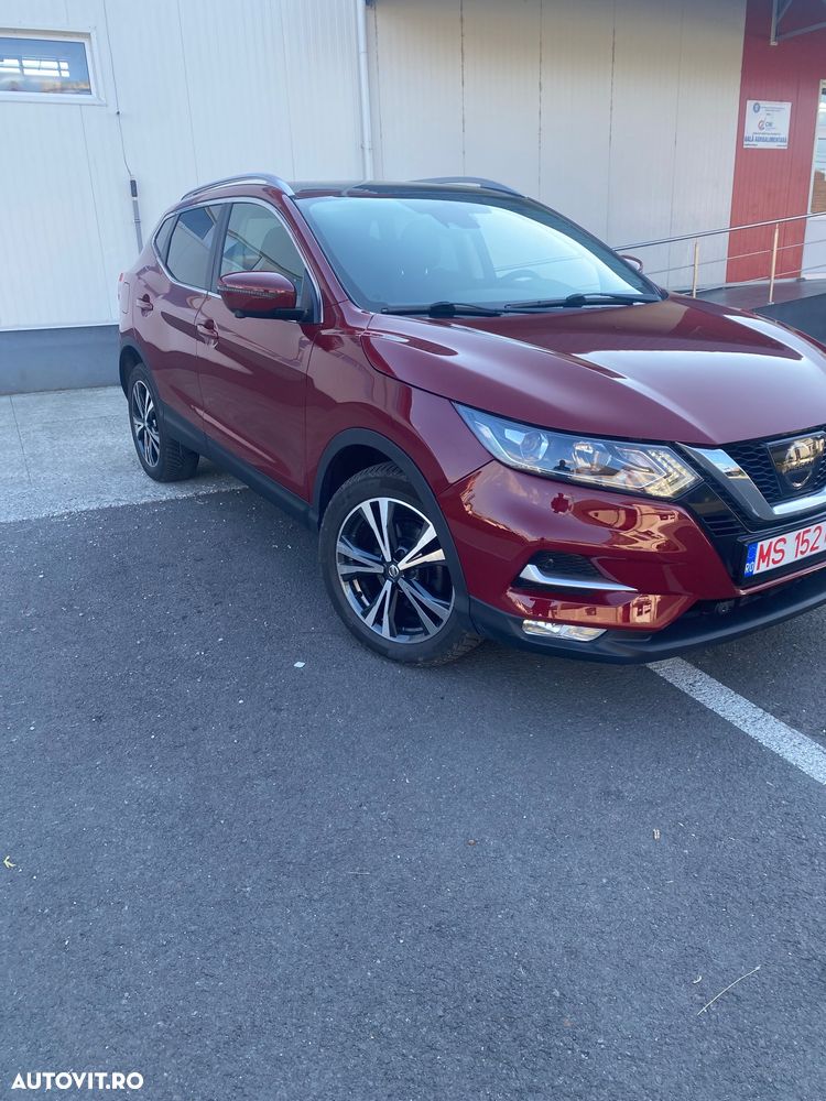 Nissan Qashqai 1.6 DCI ALL-MODE 4x4i TEKNA+ - 3