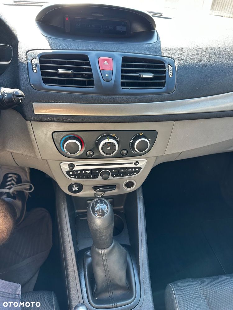 Renault Megane - 17