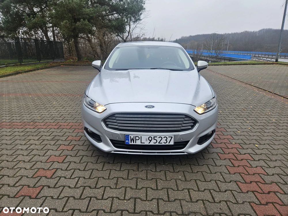 Ford Mondeo 1.6 TDCi Start-Stopp Titanium - 2