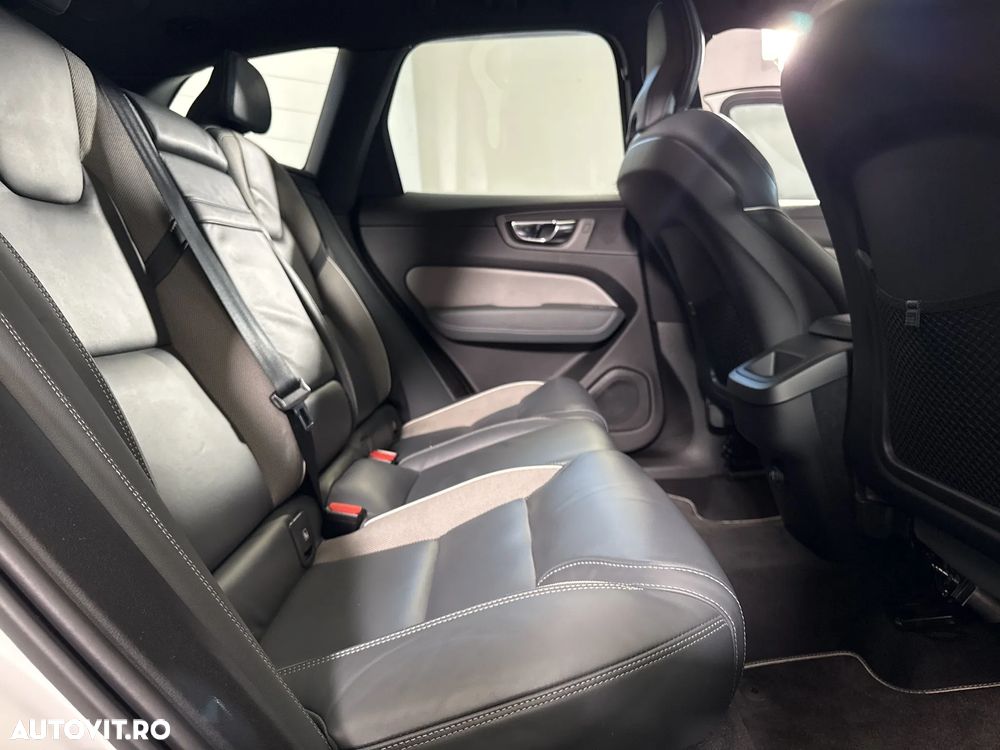 Volvo XC 60 - 13