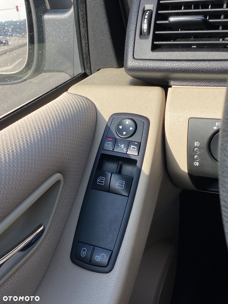 Mercedes-Benz Klasa A 180 CDI - 18