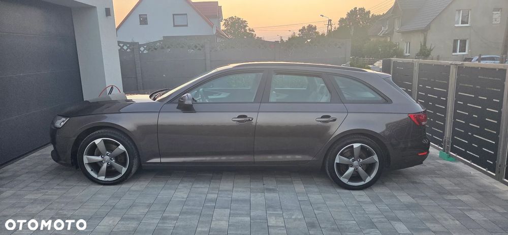 Audi A4 Avant 2.0 TDI - 5