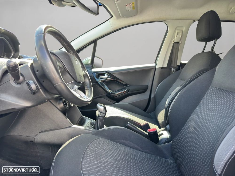 Peugeot 208 1.6 BlueHDi Style - 7
