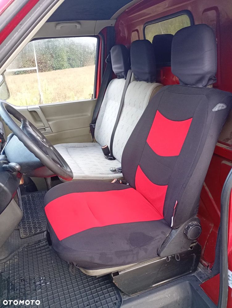 Volkswagen Transporter T4 1.9 TD 68 KM Blaszak Manual - 16