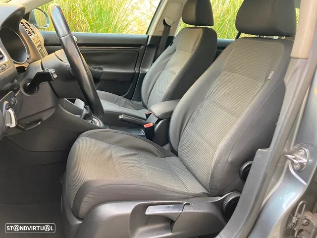 VW Golf Variant 1.6 TDi Sportline - 21