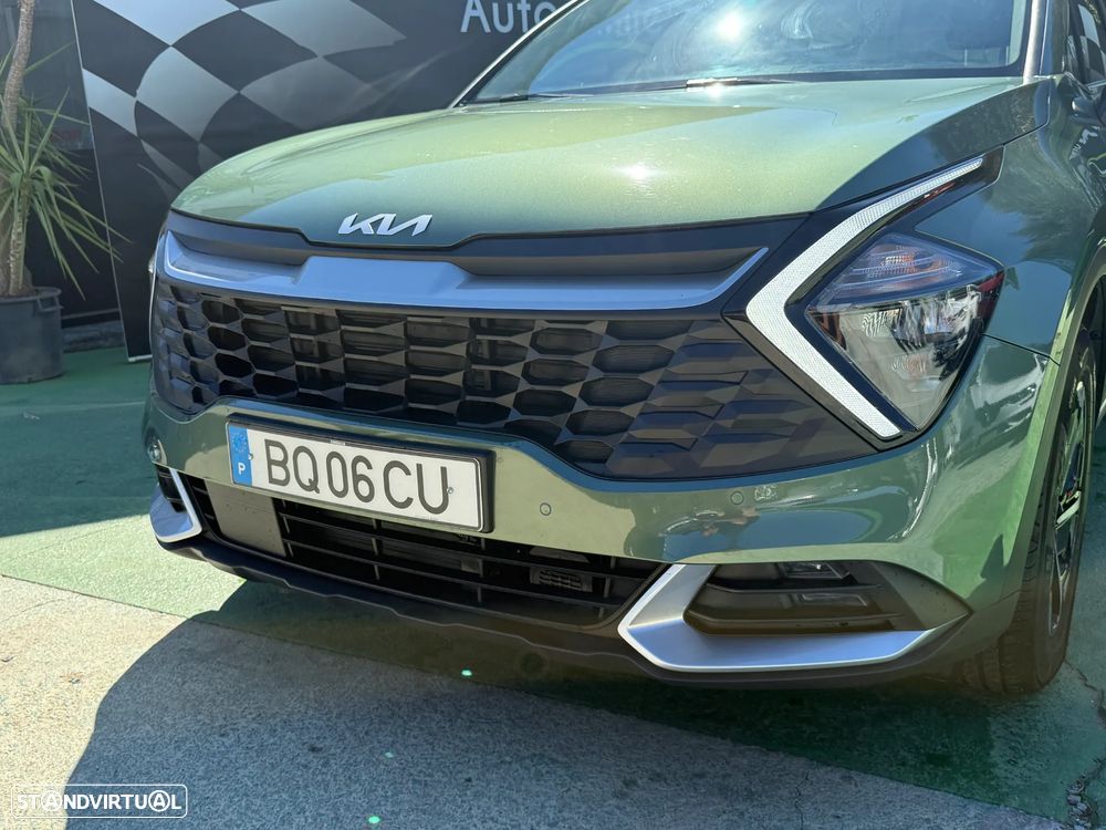 Kia Sportage 1.6 T-GDi HEV Tech - 17