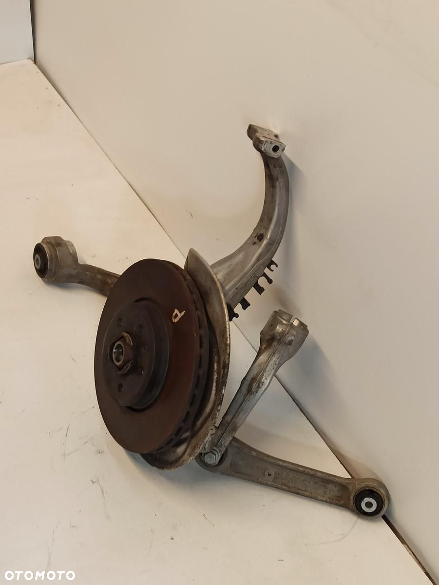 AUDI A4 B9 A5 8W ZWROTNICA PRAWY PRZÓD 8W0407242F - 2