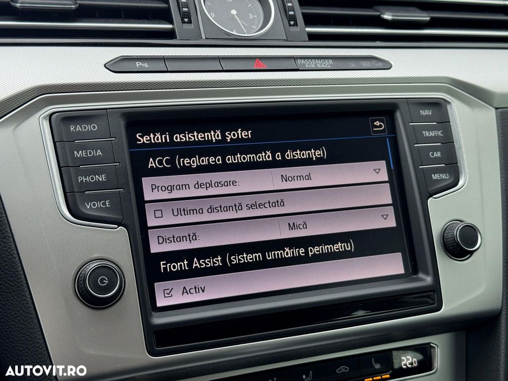 Volkswagen Passat - 14