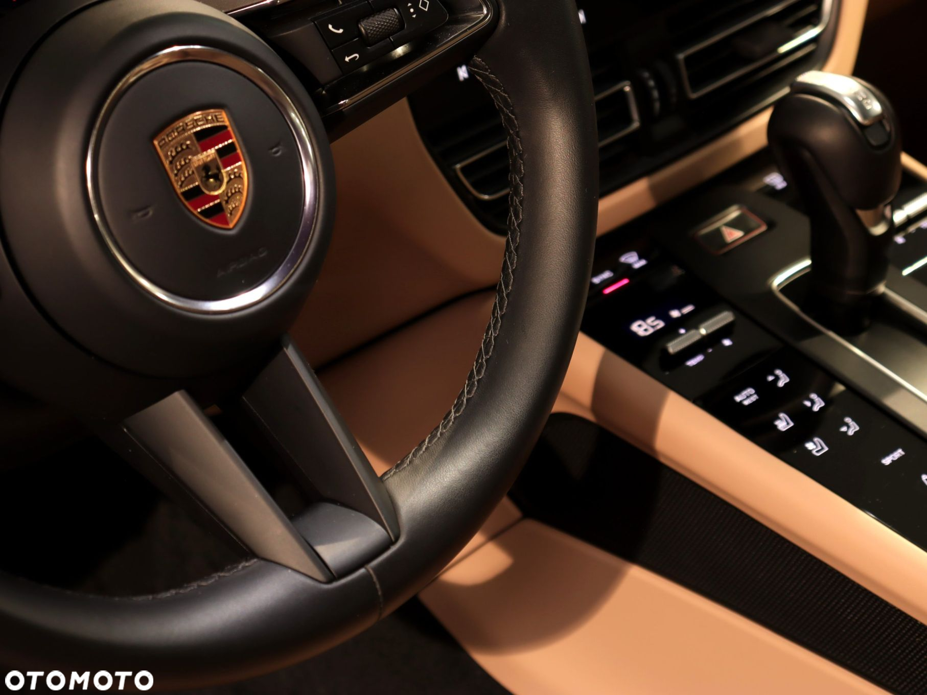 Porsche Macan - 22