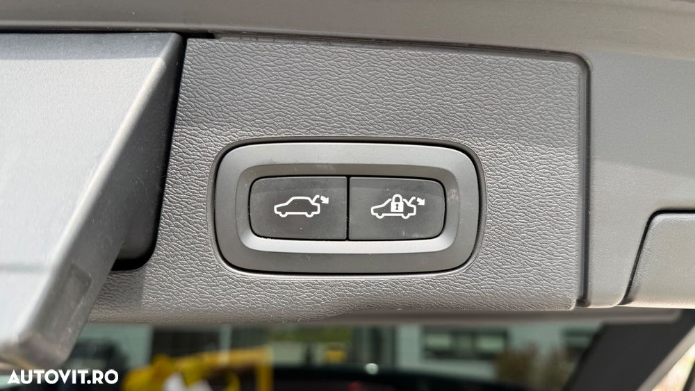 Volvo XC 60 T8 Twin Engine AWD Inscription - 30