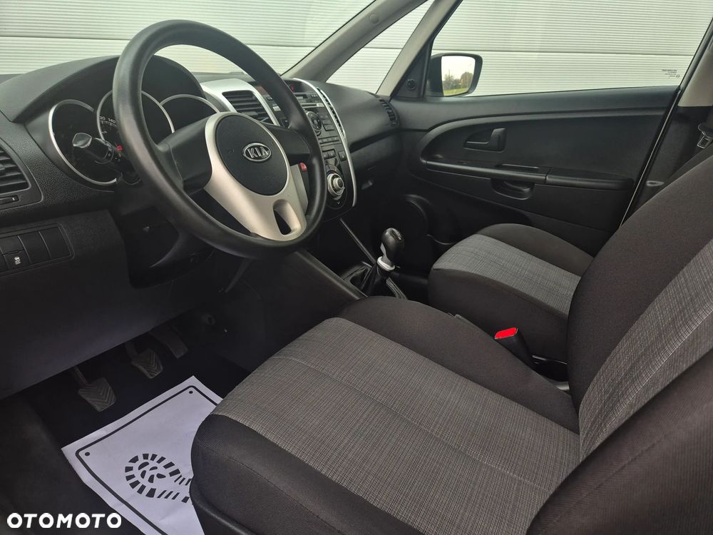 Kia Venga 1.4 CVVT ISG Edition 7 - 8