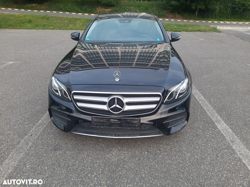 Mercedes-Benz E - 30