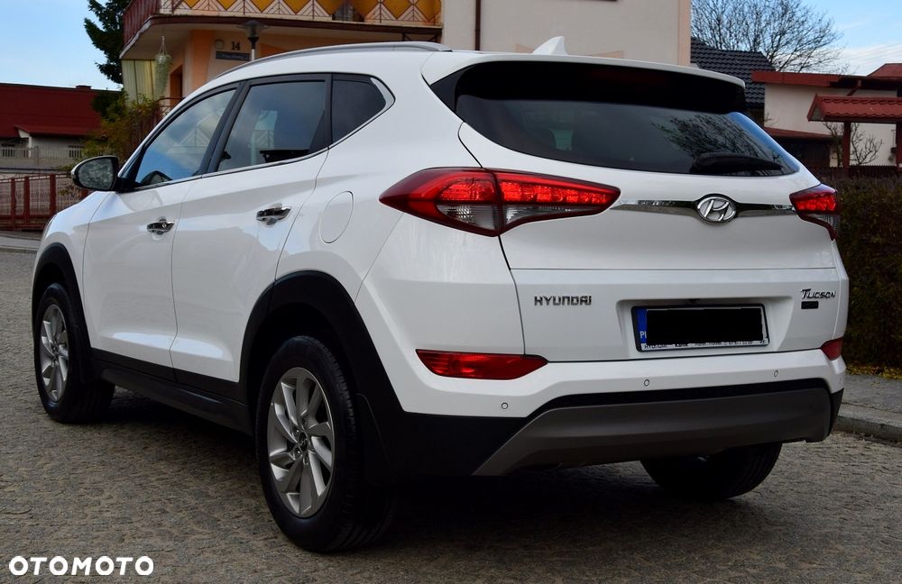 Hyundai Tucson 1.6 GDI BlueDrive Style 2WD - 19