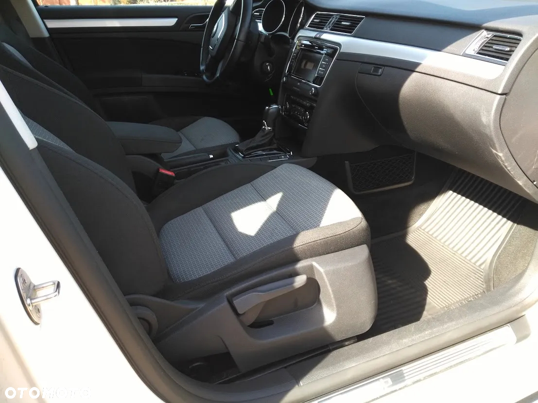 Skoda Superb 1.8 TSI Ambition DSG - 12
