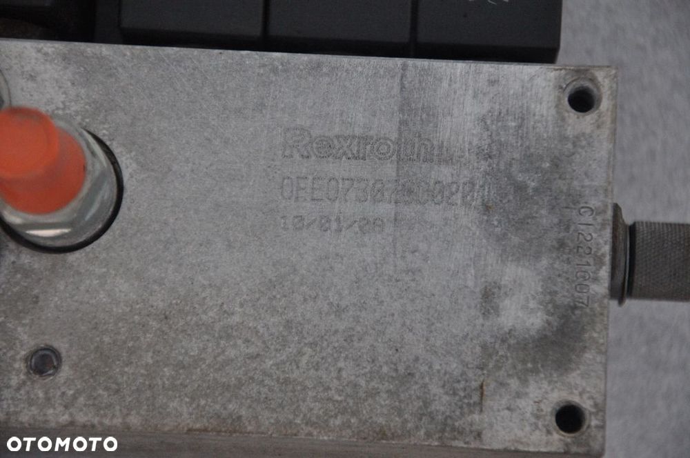 ROZDZIELACZ CEWKA MANITOU 160 ATJ NR 0F.E07307CC020 - 4