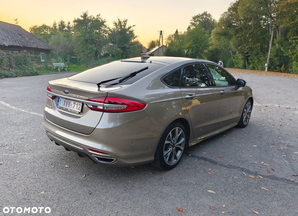 Ford Mondeo 2.0 EcoBlue ST-Line Plus - 11