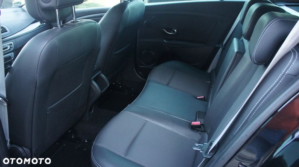 Renault Megane TCe 130 Bose Edition - 31