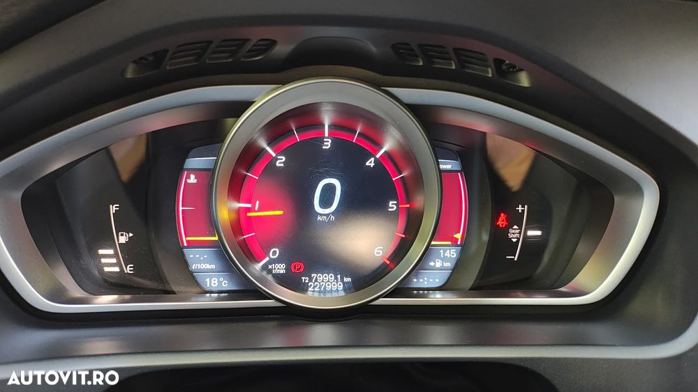 Volvo V40 D2 - 6