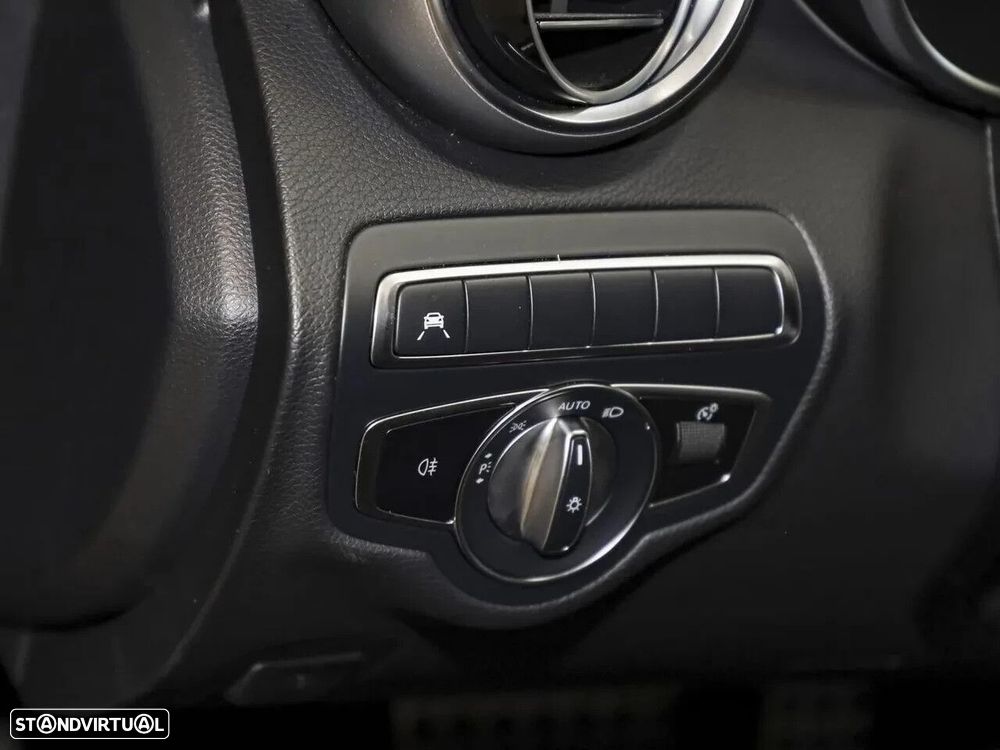 Mercedes-Benz C 300 de AMG Line - 7