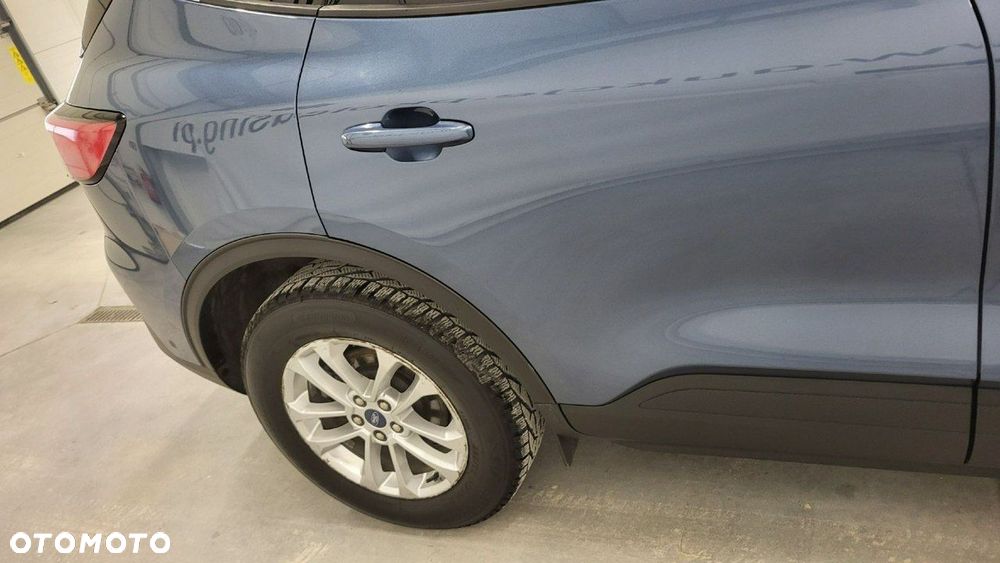 Ford Kuga - 5