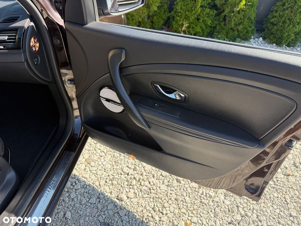Renault Megane ENERGY TCe 130 BOSE EDITION - 25