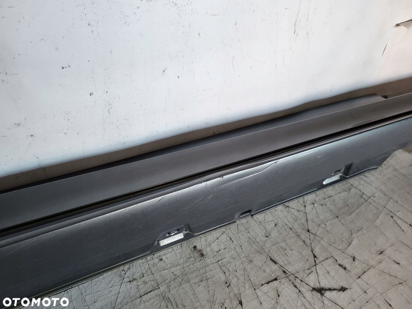 NAKŁADKA PROGOWA PRAWA MERCEDES C-KLASA W206 AMG - 10