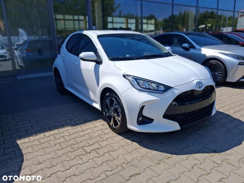 Toyota Yaris Hybrid 1.5 Style - 9