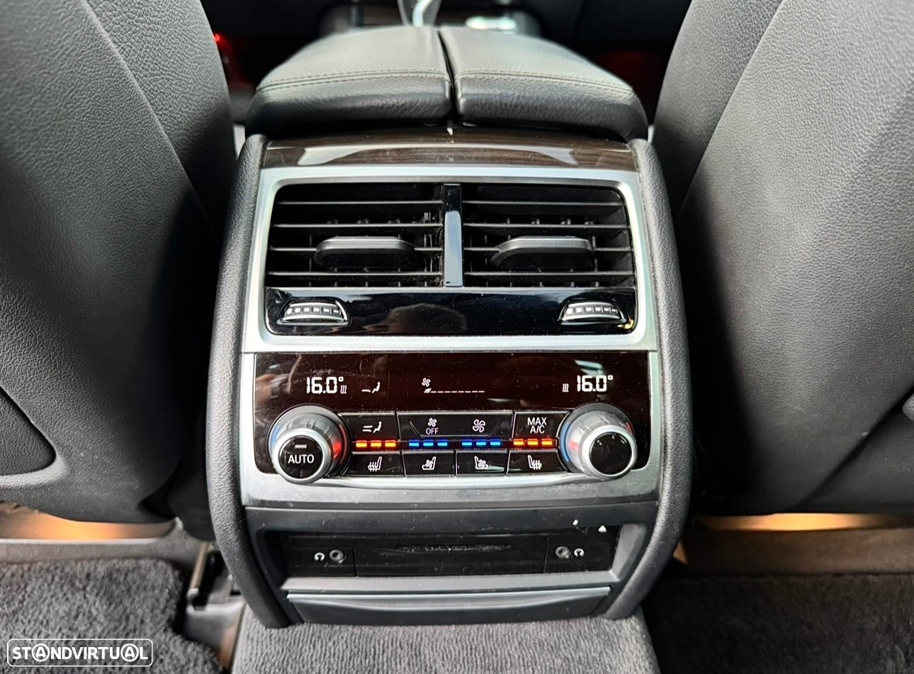 BMW 730 d Pack M - 25